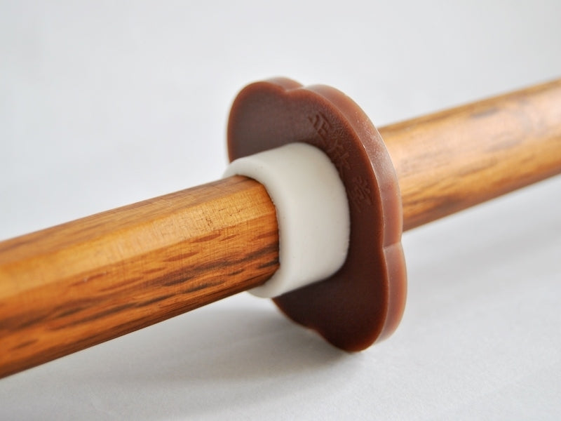 Bokken Holzschwert 100 cm - Katana aus Roteiche inkl. Tsuba - Geöltes Holz