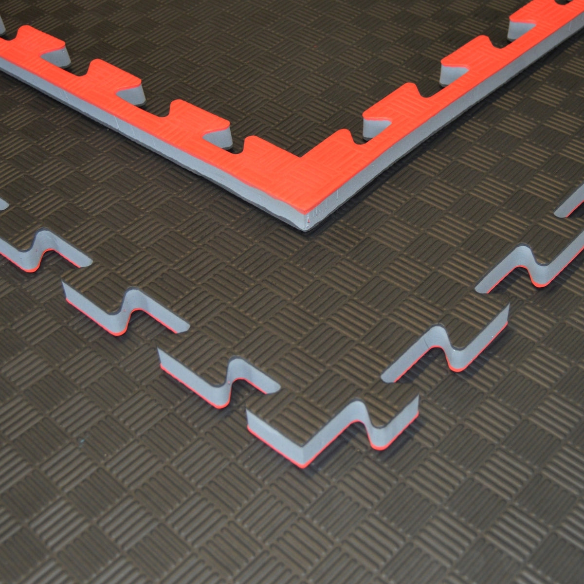 Kampfsportmatten rot/schwarz 100x100x2cm