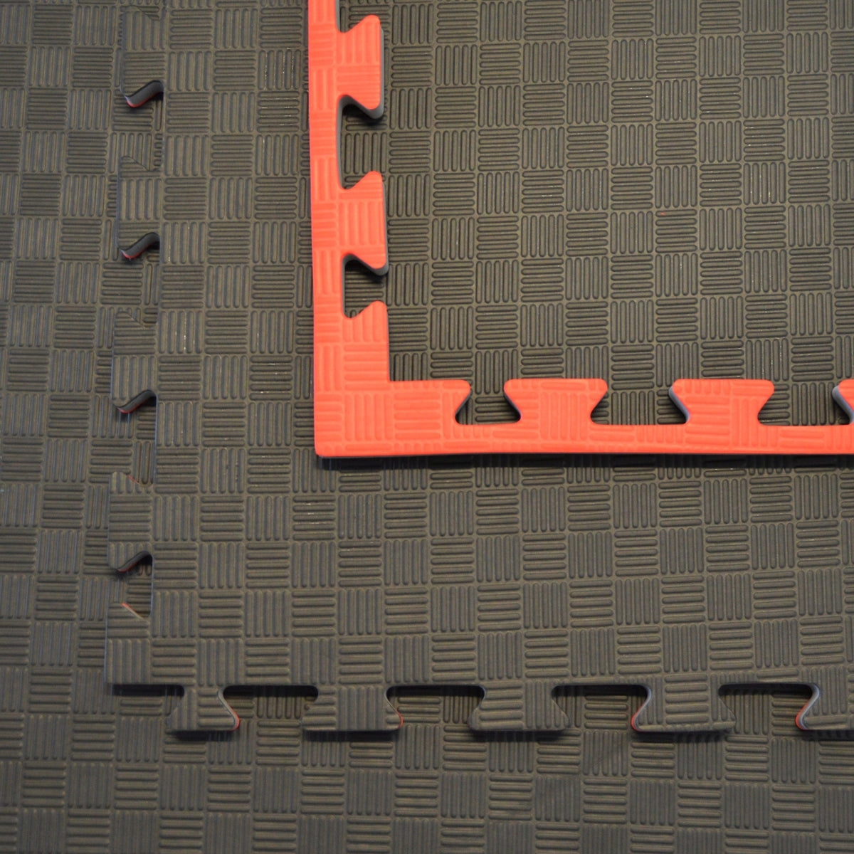 Kampfsportmatten rot/schwarz 100x100x2cm